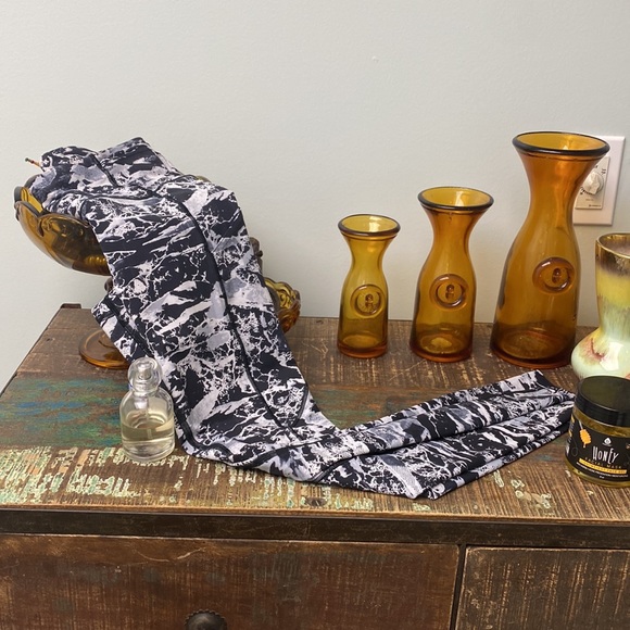 Lululemon Super lightweight no sweat breathable limited edition seamless bottoms - Picture 6 of 11